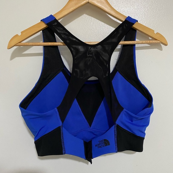 THE NORTH FACE Women’s Flash Dry Royal Blue Fitted Lightly Lined Sport Bra Sz L - Picture 2 of 11